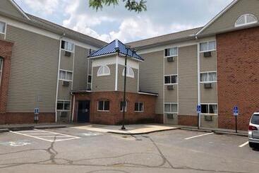 Hotelli Intown Suites Extended Stay Cincinnati Oh Colerain