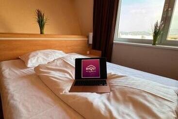 ホテル Best In Hosting Graz Self Check In