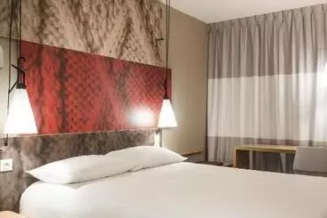 Hotel Ibis Paris La Defense Courbevoie