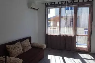 هتل آپارتمان Blue Bay Palace Apart Complex
