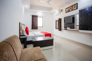 Hôtel Capital O 42035 Raj Ganga