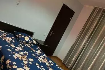 پانسیون Nia S Guesthouse