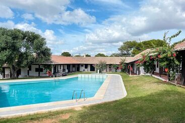 Binivell Park   Caliu Apartments