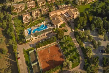 Pula Suites Boutique Resort