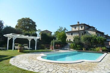 호텔 Il Cardo Resort