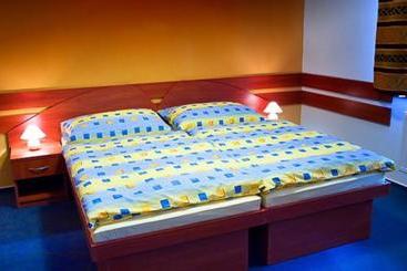 Pensão Penzion Bowling