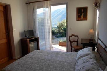 Bed and Breakfast Chambre D Hôtes Villa Chênes Pierres