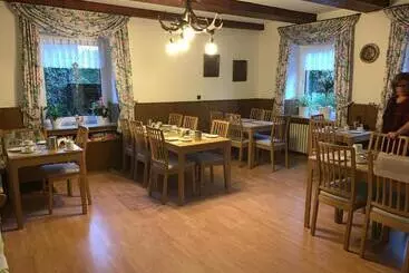 Hotelli Landgasthaus Jägerhof