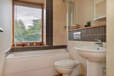 הוסטל Staunton Arms