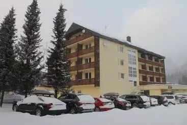 Hotel Lachtalhaus