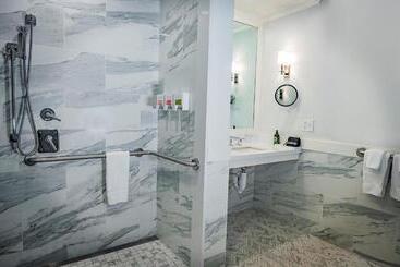 בית מלון כפרי The Wauwinet Nantucket