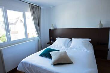 Отель Vue Sur Mer Pourville