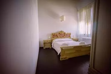 アパートホテル Villa La Lolliana