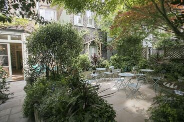 Vancouver Hotel And Studios