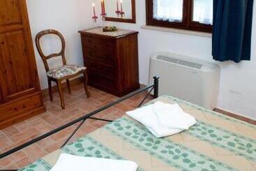 ホテル Capracotta