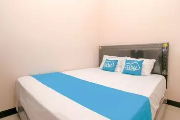 ホテル Airy Eco Syariah Bulusan Selatan Raya 46 Semarang