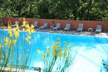 בית מלון כפרי La Colline Des Ocres Village De Vacances 3 étoiles