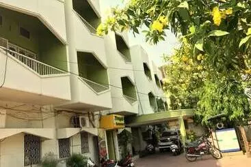 Hotel Li N Ja