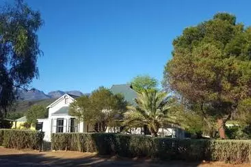 Majatalo Klaarstroom Guest House