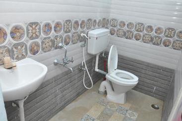 بنسيون Sripaadha Inn Kanipakam