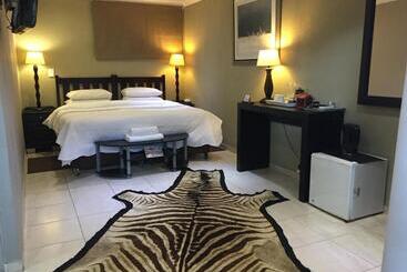 פנסיון Tropical Beach Boutique Guesthouse