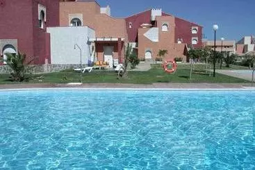 Apartamentos La Menara