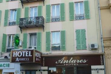 هتل Antares Hostel