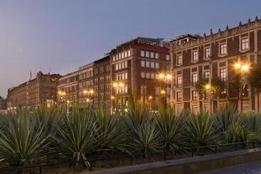 Отель Zocalo Central & Rooftop Mexico City