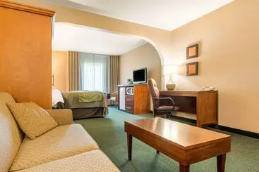 Hotelli Comfort Inn & Suites Shawinigan