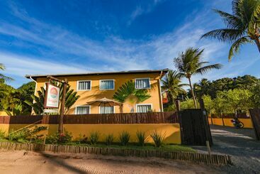 בית מלון כפרי Pousada Ravenalas