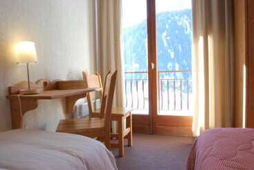 ホテル Le Roitelet