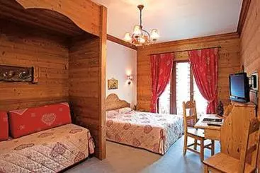 Отель Chalet Hôtel Les Airelles