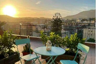 Attico Oltremare B&b