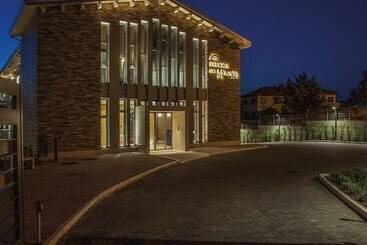 هتل Dimora Del Monaco