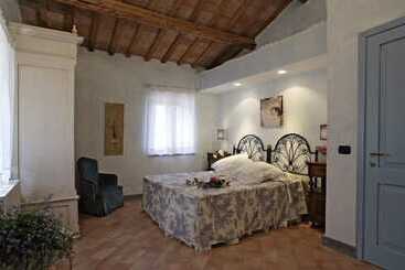 Hotel Rural Poggio Montali