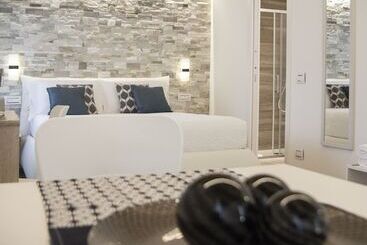 פנסיון The Garden