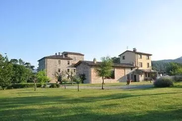 Maaseutuhotelli Ca  Matra