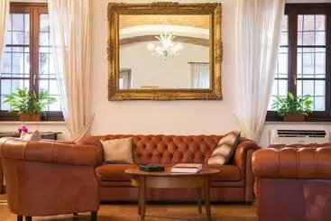 Отель Albergo La Corte Albertina