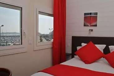 ホテル Hôtel Ostrea & Sa Villa