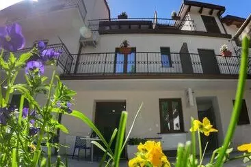 ベッドアンドブレックファースト Costa Blu