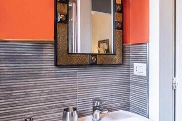 تختخواب و صبحانه Vittorio S Luxury