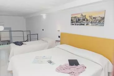 هتل آپارتمان Palazzo Carafa Della Spina