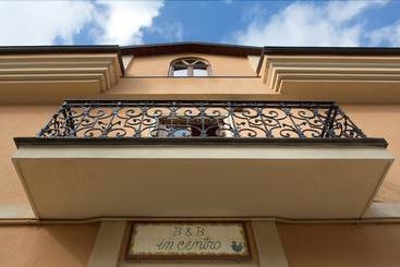 مبيت وإفطار Vibo In Centro