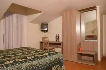 בית מלון כפרי Concorde