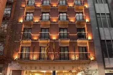 Отель Onix Fira