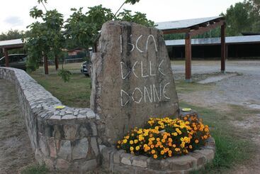 فندق ريفى Agriturismo Isca Delle Donne