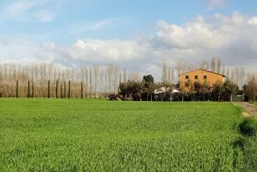Maaseutuhotelli Agriturismo Pinzale