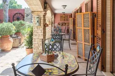 تختخواب و صبحانه Villa Flumini