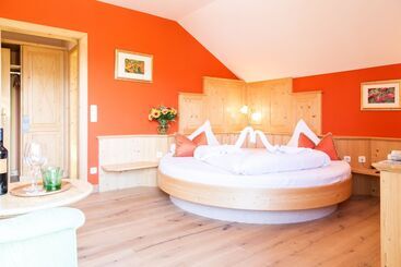 בית מלון כפרי Forsterhof Lebe Pur, Genieße Den Tag