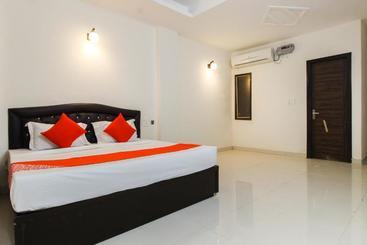 Hotell Oyo 62859 Krishna Cottage